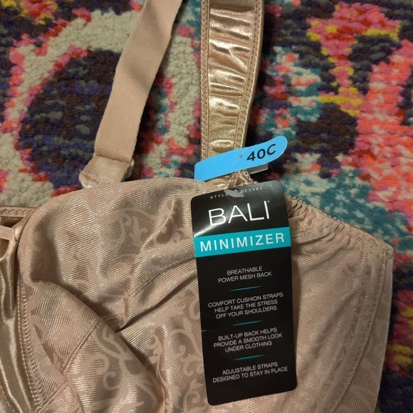 Bali® Intimates & Sleepwear Bali Fullfigure Minimizer Bra 3562 4c